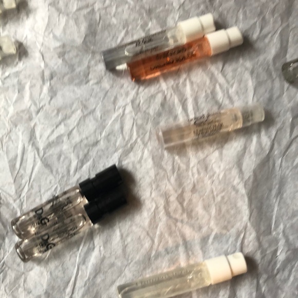 Collection of sample perfumes - Picture 4 of 6